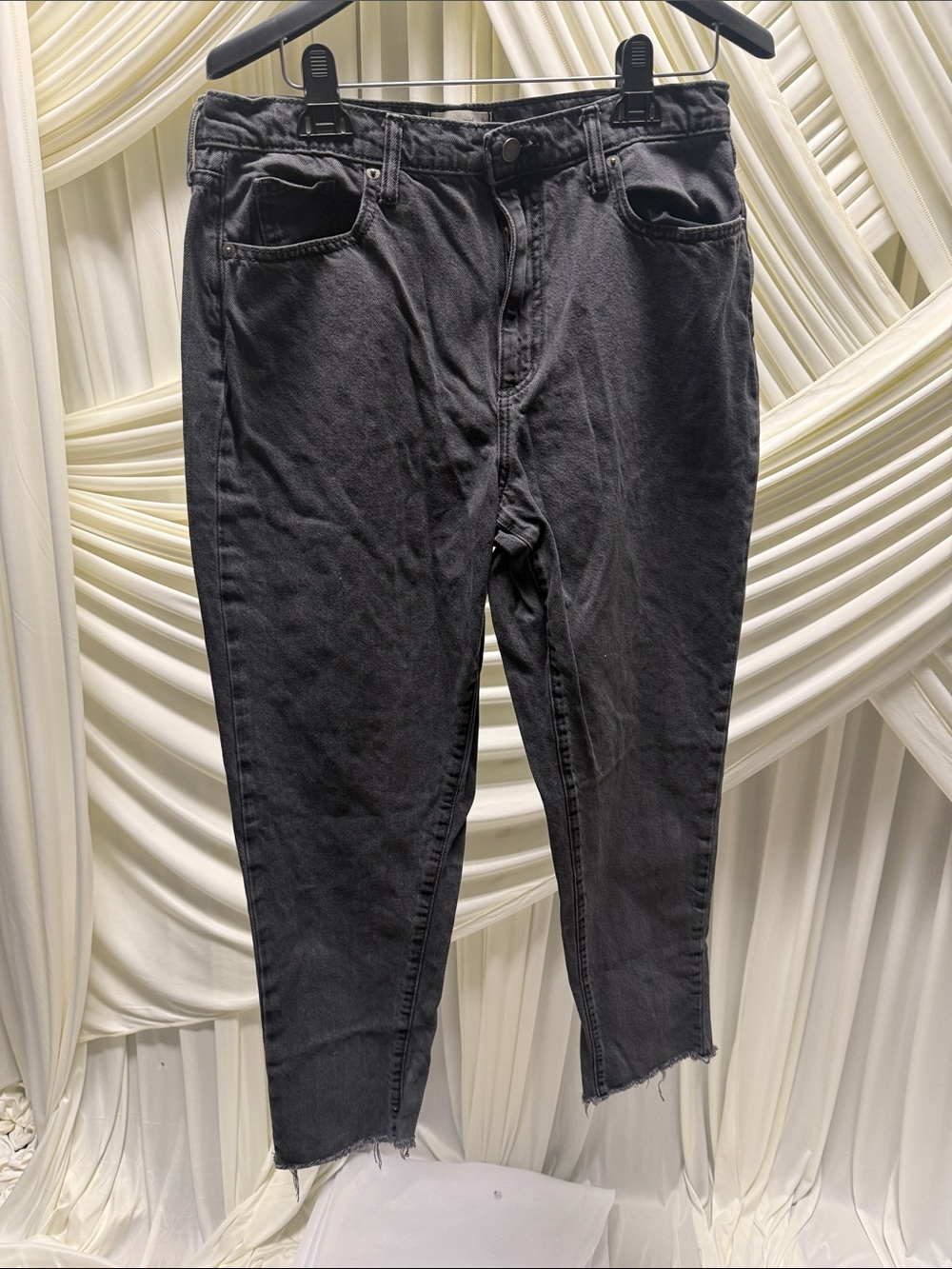 Universal Threads Boyfriend Jeans - Size:8